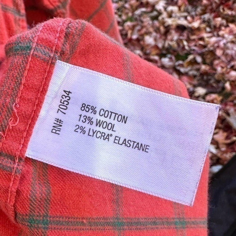 Orvis Men’s Long Sleeve Button Down Cotton & Merino Shirt (Coral & Gray Plaid) - Picture 6 of 7